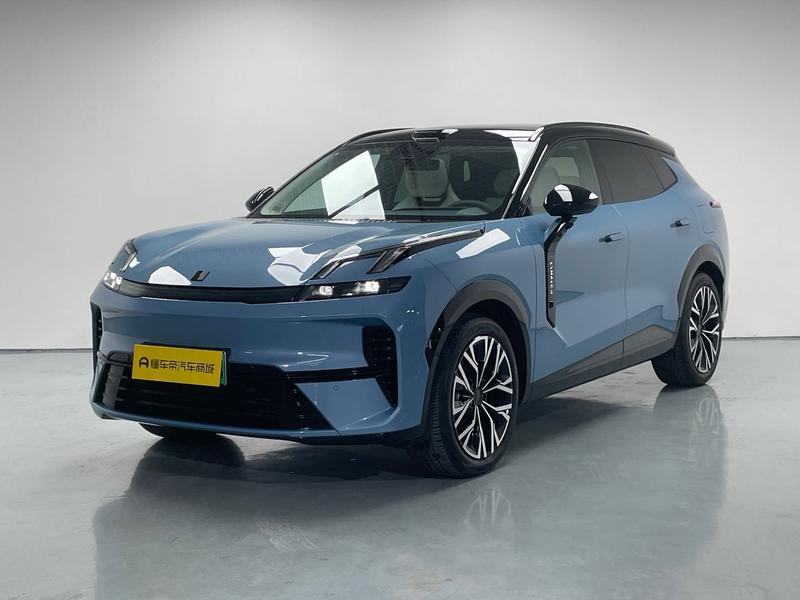 Lynk & Co Lynk&Co 08 EM-P 2026
