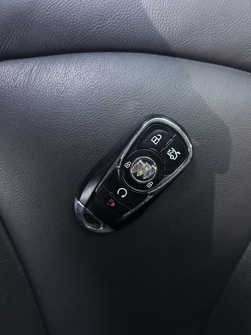 Buick LaCrosse 2022