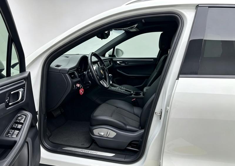 Porsche Macan 2014
