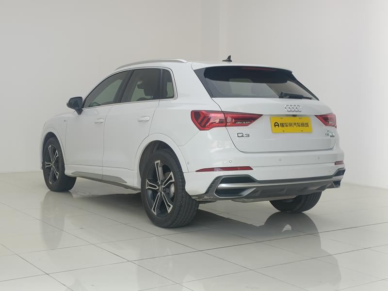 Audi Audi Q3 2021