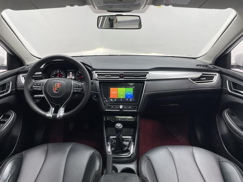 Roewe Roewe i5 2020