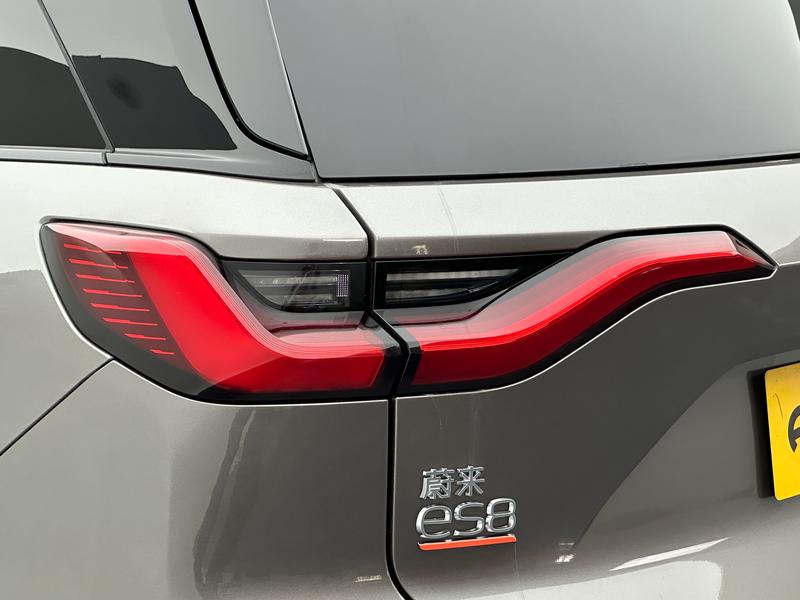 NIO NIO ES8 2020
