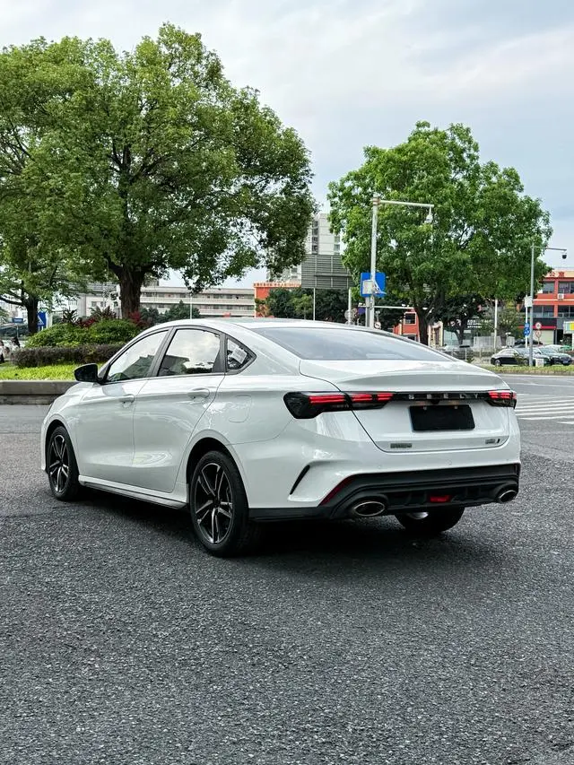 Geely Binrui Binrui COOL 1.5T DCT Champion Edition