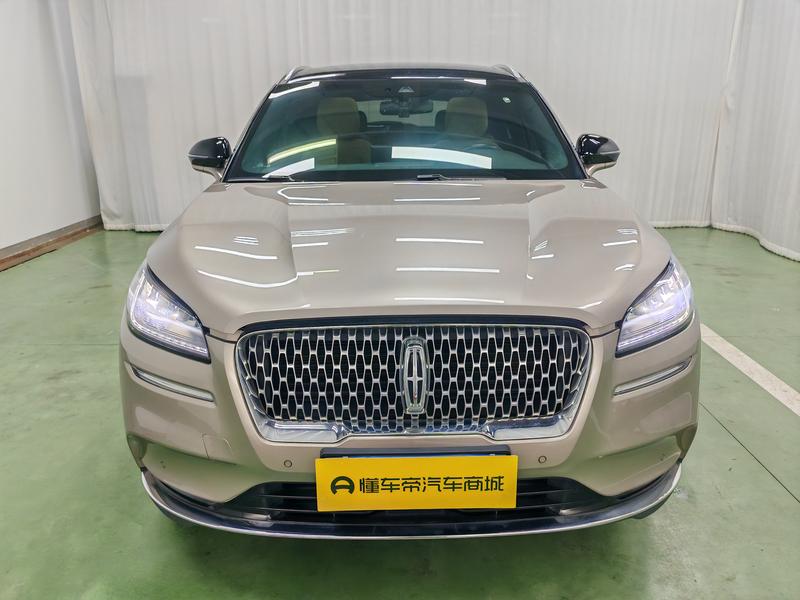 Lincoln adventurer 2022