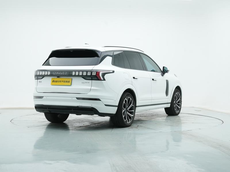Lynk & Co Lynk&Co 09 EM-P 2023