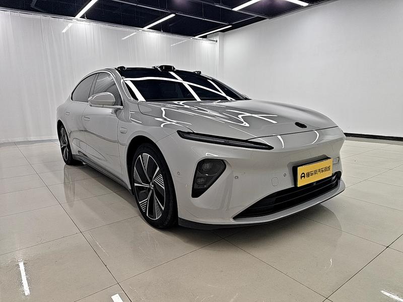 NIO NIO ET7 2024
