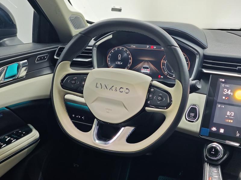 Lynk & Co Link 01 2021