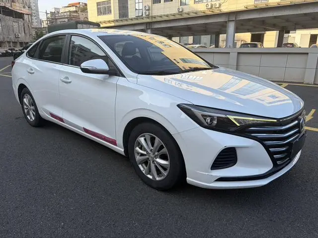 Changan Yidong PLUS 1.6L GDI manual elite type
