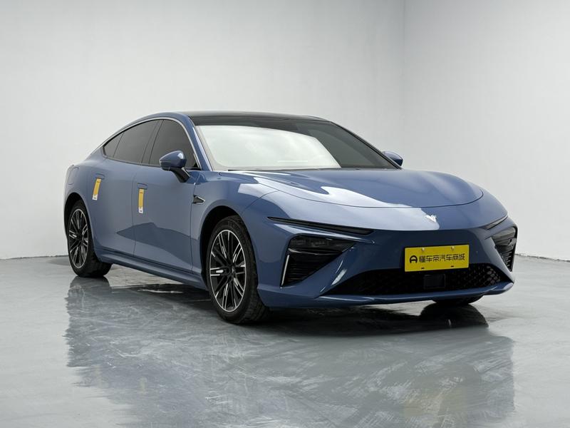 Neta Nezha S 2024