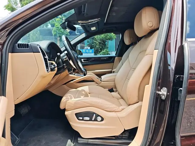 Porsche Cayenne E-Hybrid Cayenne E-Hybrid 2.0T