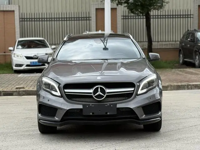 Mercedes-Benz Mercedes-Benz GLA GLA 200 dynamic type