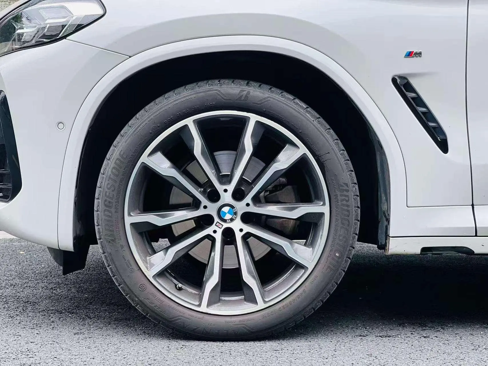 BMW BMW X3 xDrive30i Leading M Yao Ye Set