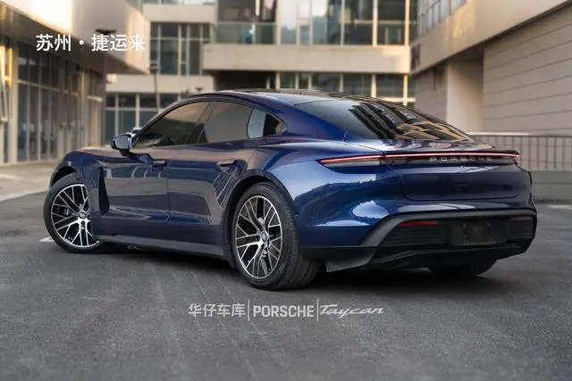 Porsche Taycan Taycan