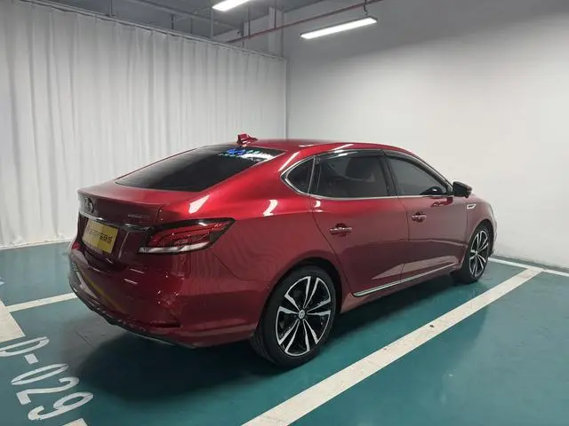 MG MG6 20T automatic Trophy Exclusive Internet Version