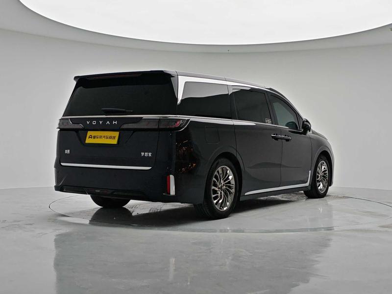 Voyah Lantu Dreamer PHEV 2024