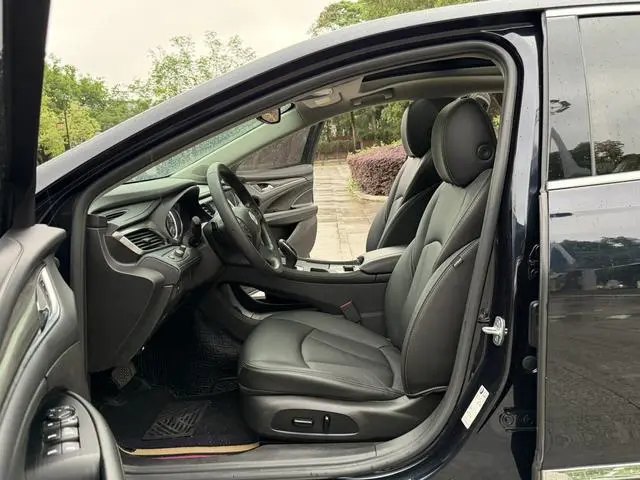 Buick Lacrosse 552T luxury