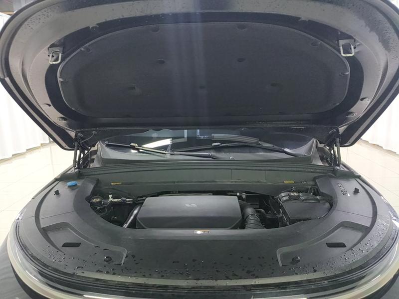 Li Auto Ideal L7 2023