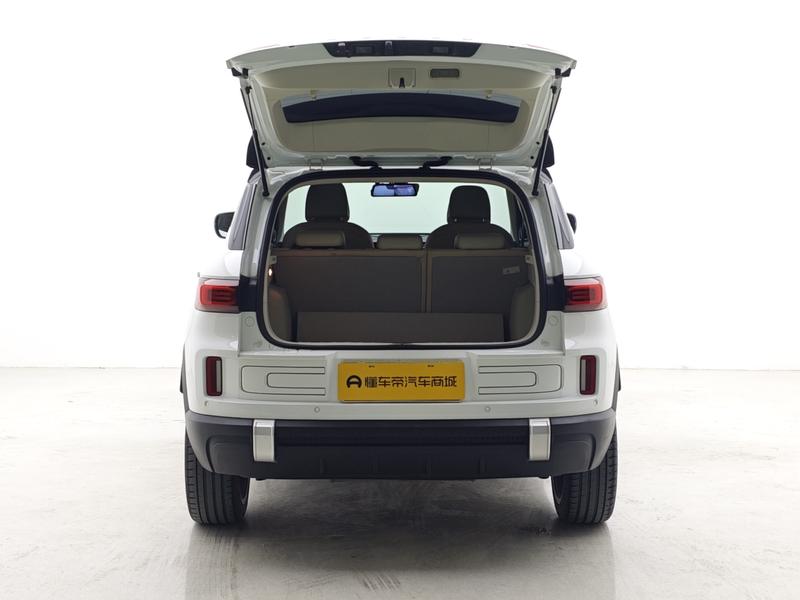 Geely Geely ICON 2023