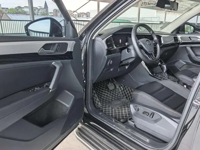 Volkswagen Tanyue 330TSI two-wheel drive luxury Plus Country VI