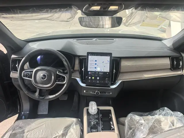 Volvo Volvo XC90 PHEV Facelifted E-drive hybrid T8 long battery life Zhiyuan Deluxe Edition 7-seater
