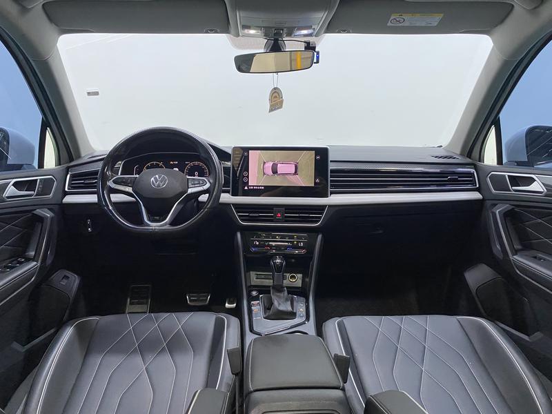 Volkswagen Tiguan L 2024