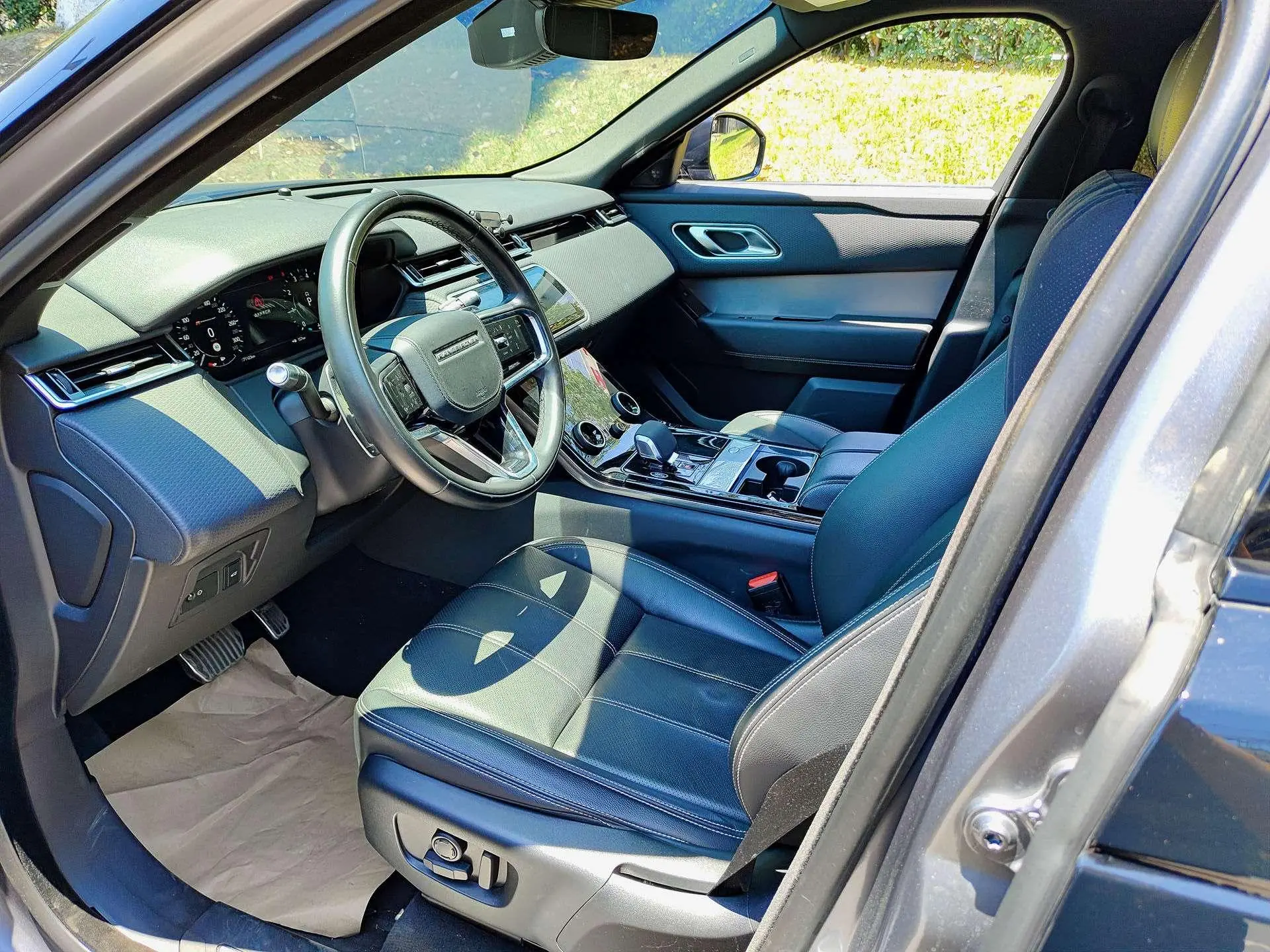 Land Rover Range Rover Star Pulse P250 Yi Black Collector's Edition