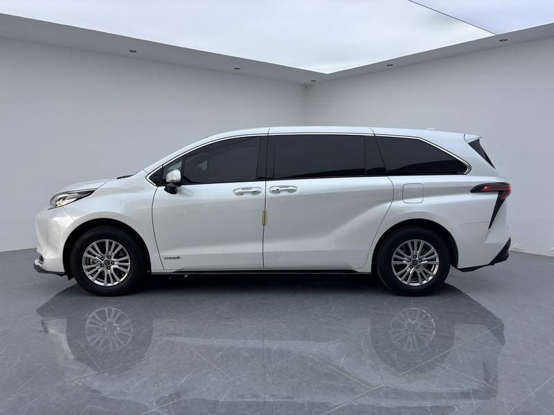 Toyota Sienna 2021
