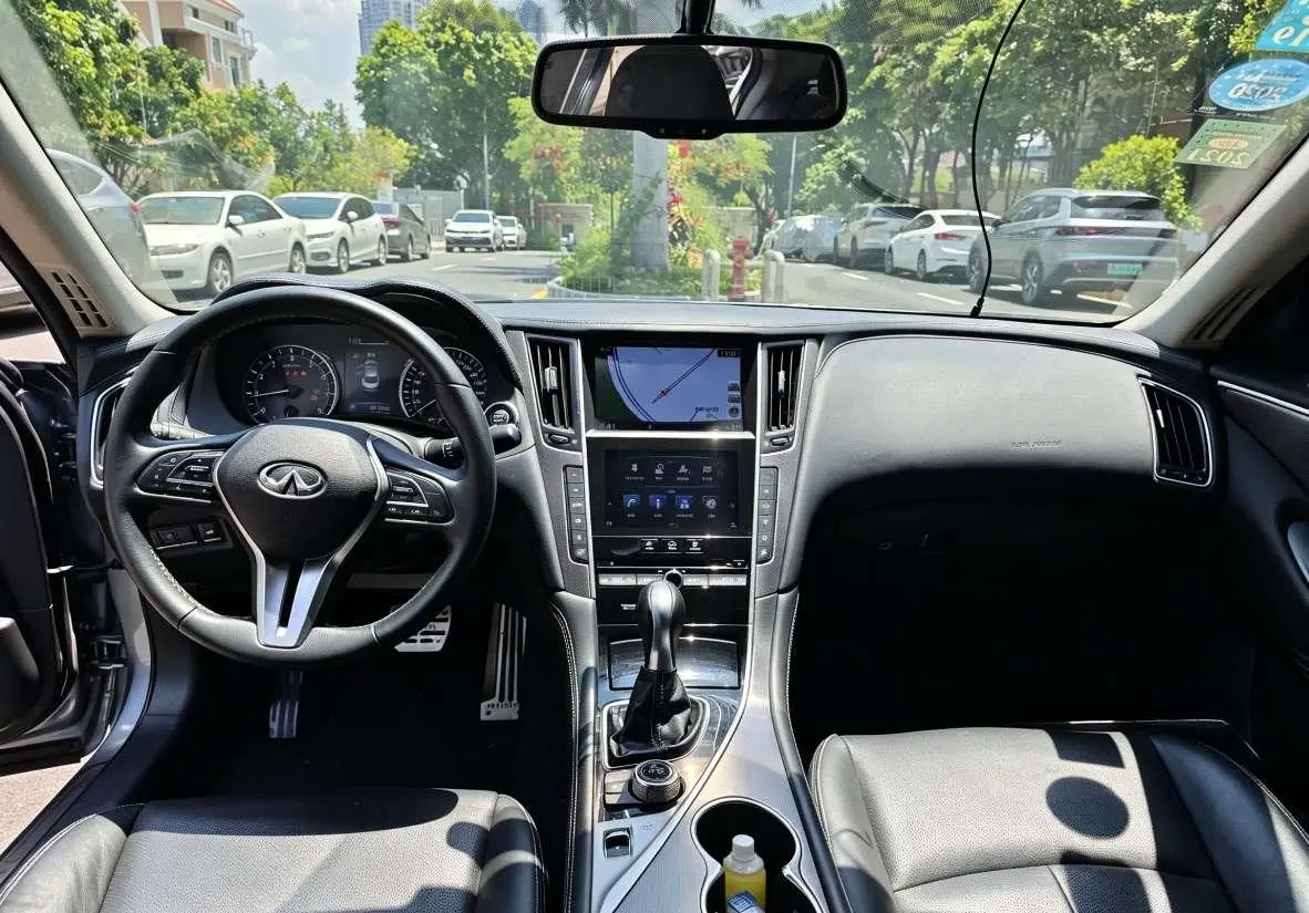 Infiniti Infiniti Q50L 2.0T Enjoy Edition