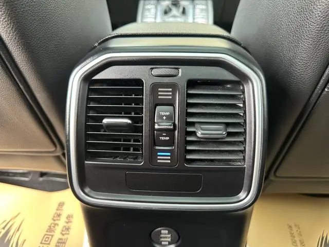 Porsche Macan Macan 2.0T
