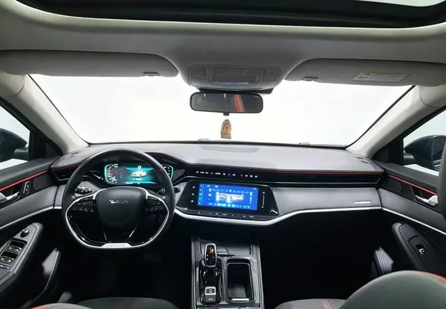 Dongfeng Fengshen Yi Hyun MAX 1.5T Super Power Dad Version