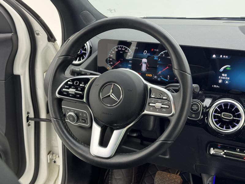 Mercedes-Benz Mercedes Benz GLA 2020