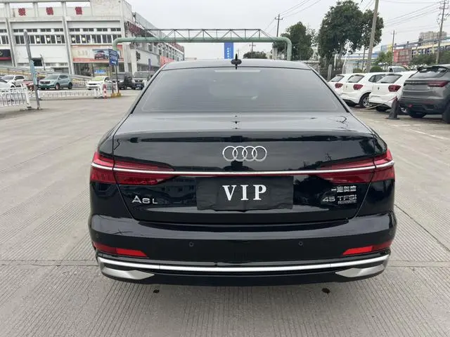 Audi Audi A6L Facelift 45 TFSI quattro premium dynamic type