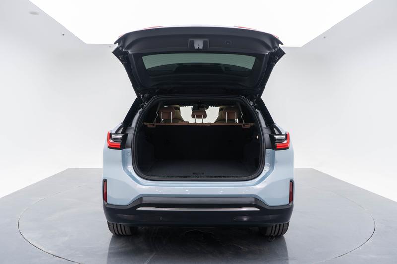 NIO NIO ES6 2020