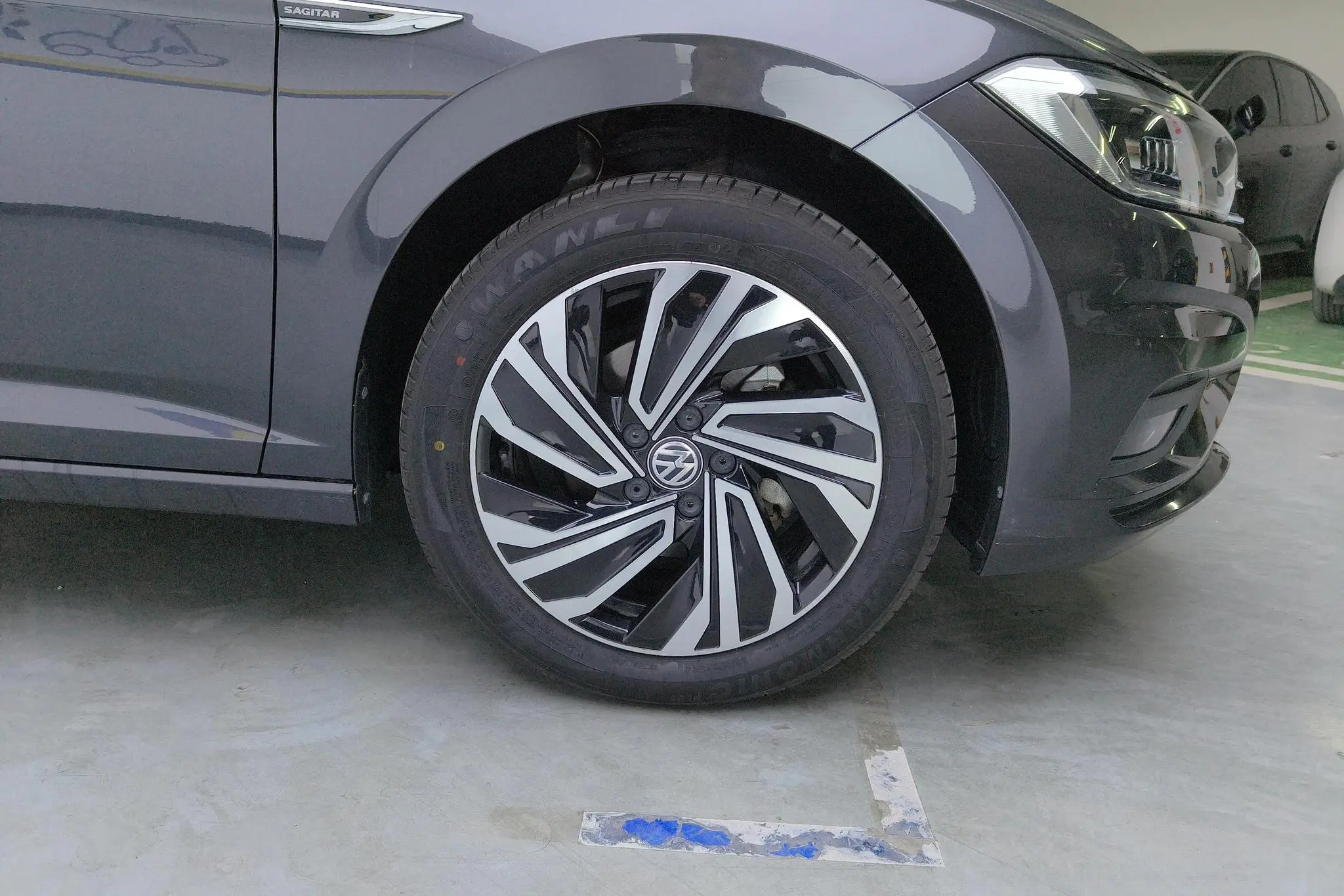 Volkswagen Sagitar 280TSI DSG Flying Edition