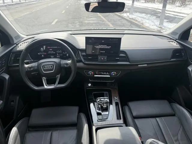Audi Audi Q5L Facelift 45T luxury dynamic type