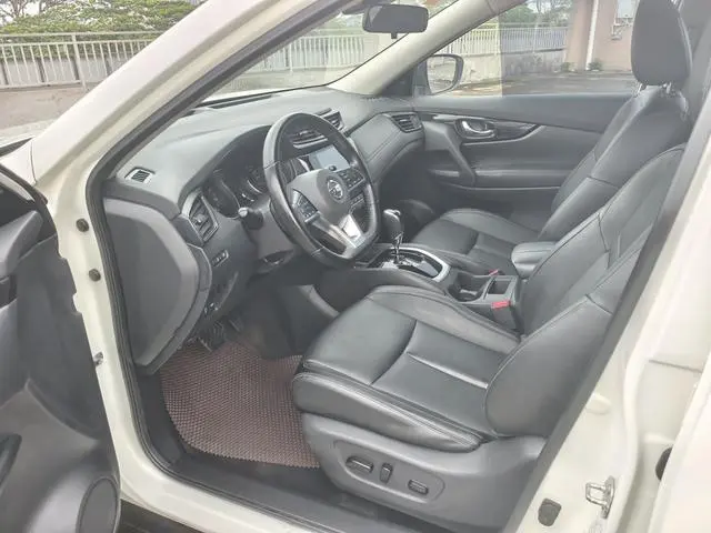 Nissan Qijun 2.0L XE CVT 2WD Fashion Edition