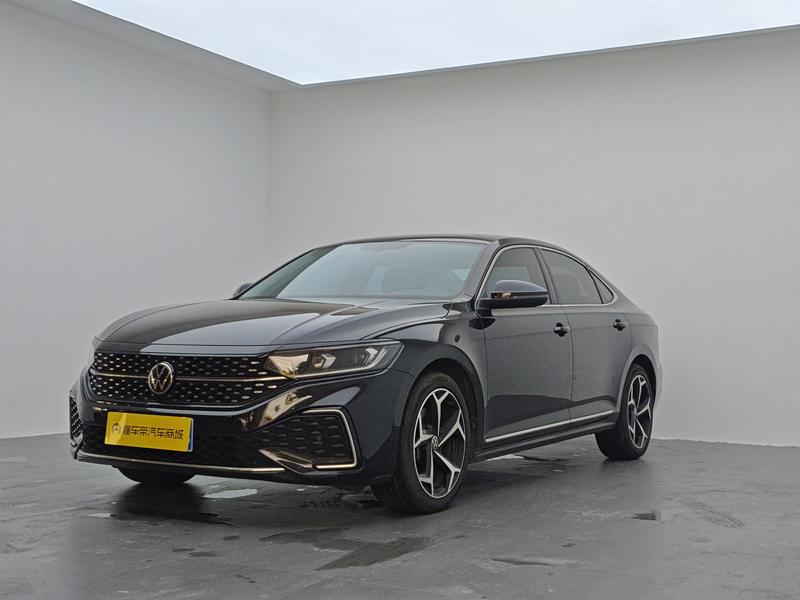 Volkswagen Passat 2024