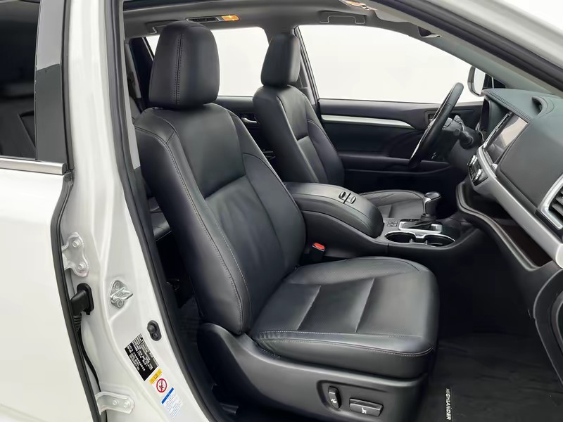 Toyota Highlander 2021