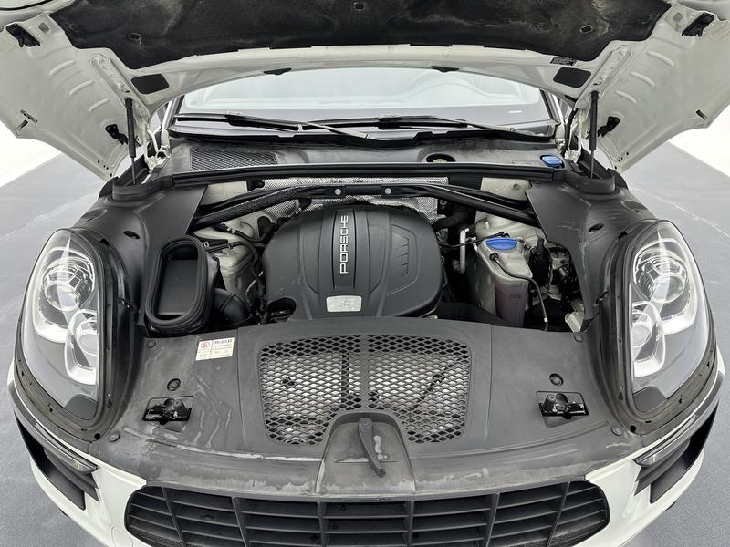 Porsche Macan 2014