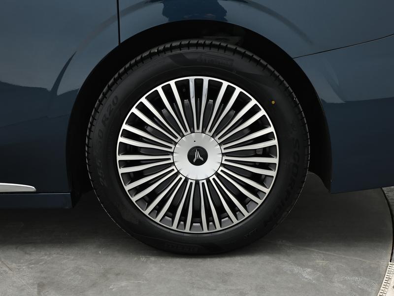Voyah Lantu Dreamer PHEV 2025