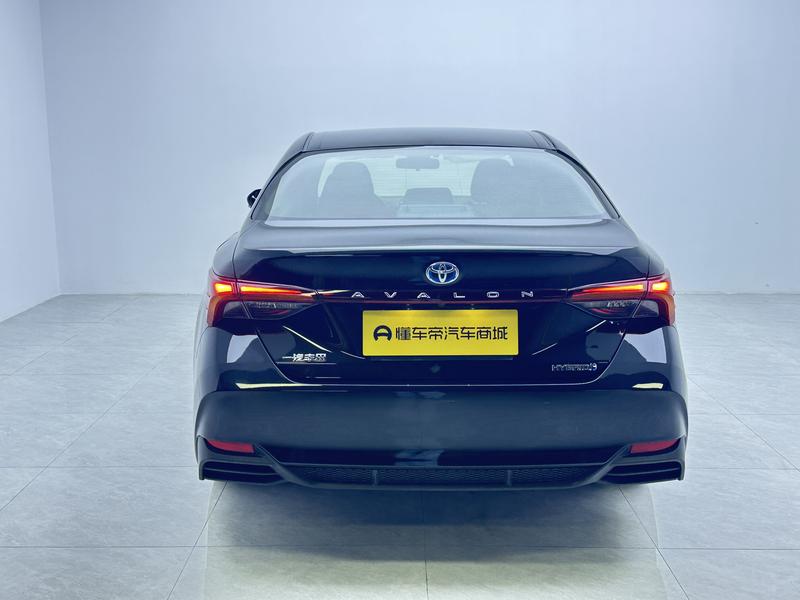 Toyota Asian Dragon 2019