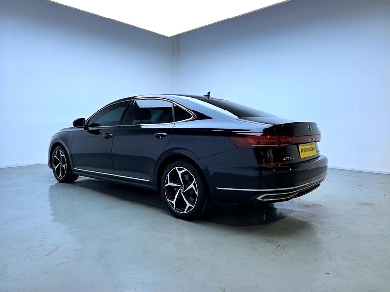 Volkswagen Passat 2025