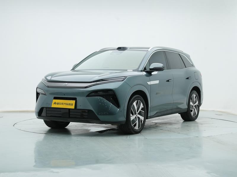 BYD Tang L DM 2025