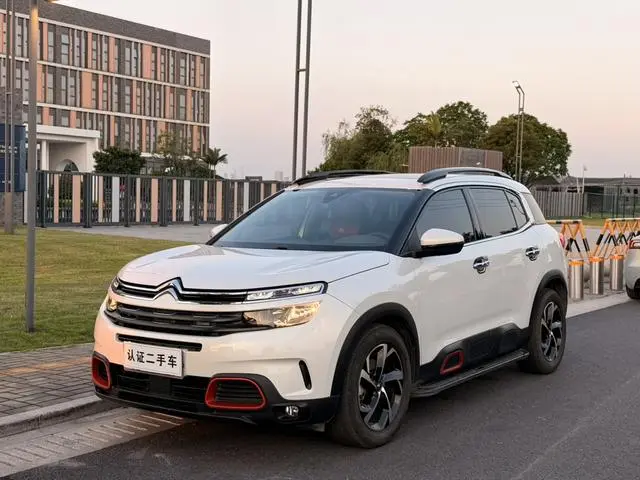 Citroen Tianyi C5 AIRCROSS 350THP fashion type