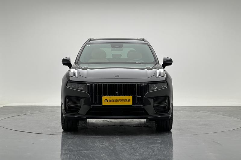 Lynk & Co Lynk&Co 09 EM-P 2025