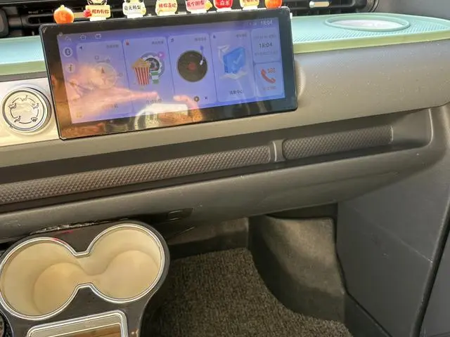 Wuling Wuling Hongguang MINIEV GAMEBOY 200km play coffee lithium iron phosphate