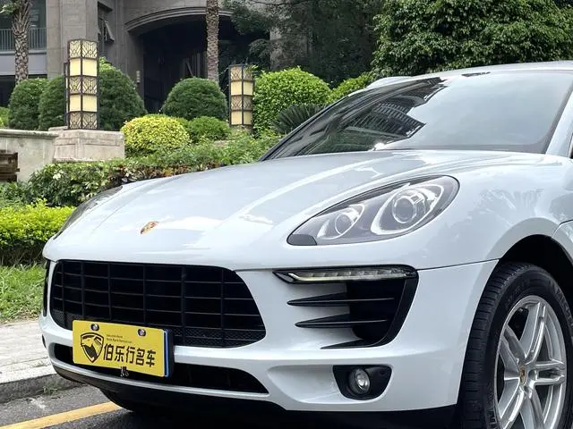 Porsche Macan Macan 2.0T