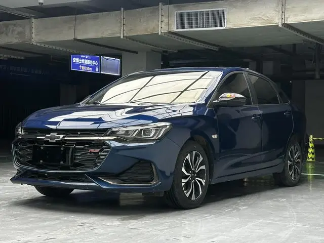 Chevrolet Cruze RS 330T Automatic Fun Version