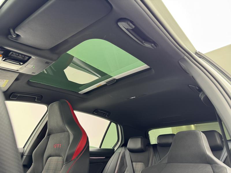 Volkswagen Golf GTI 2025