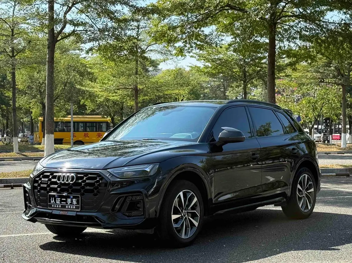 Audi Audi Q5L 40T luxury dynamic type